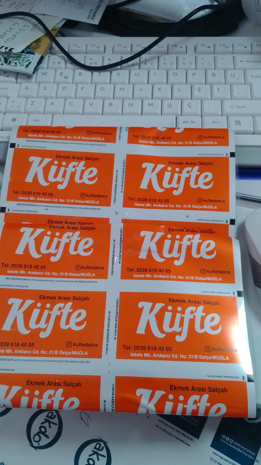 Ekmek Arası Salçalı Küfte